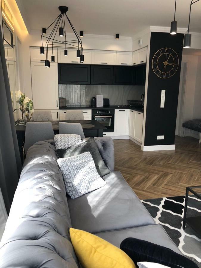 Family & Business Sauna Apartments No1 Lesny Nad Zalewem Cedzyna Unikat - 3 Bedroom With Private Sauna, Bath With Hydromassage, Terrace, Garage, Catering Options Kielce Exteriör bild