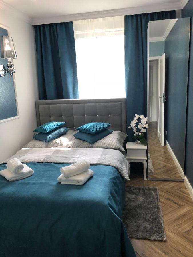 Family & Business Sauna Apartments No1 Lesny Nad Zalewem Cedzyna Unikat - 3 Bedroom With Private Sauna, Bath With Hydromassage, Terrace, Garage, Catering Options Kielce Exteriör bild