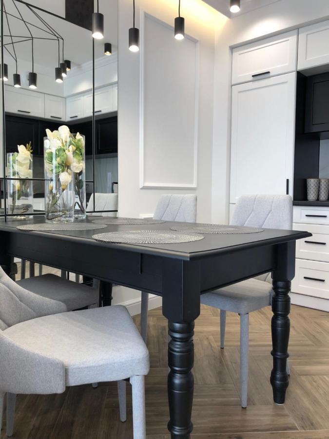 Family & Business Sauna Apartments No1 Lesny Nad Zalewem Cedzyna Unikat - 3 Bedroom With Private Sauna, Bath With Hydromassage, Terrace, Garage, Catering Options Kielce Exteriör bild